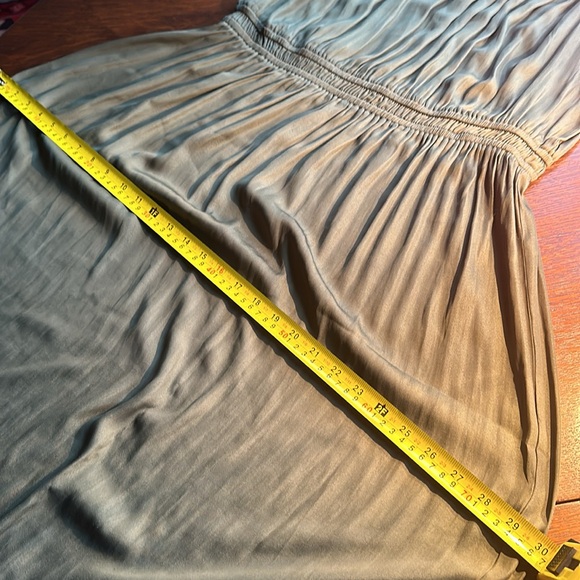 L LOFT Olive Green Midi Dress. Satin feel w flutter ruffle sleeves Elastic waist - Picture 9 of 9